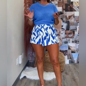 LIKE NEW Flying Tomato Paint Stroke Skort